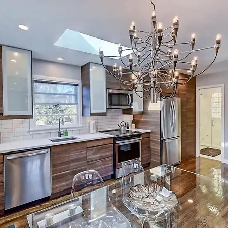 Holiday home Myers Park Gem Great Location *