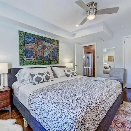 Myers Park Gem Great Location Holiday home Charlotte