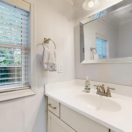 3 Mi To Dtwn Charlotte! Quiet Haven W/ Fenced Yard * Charlotte