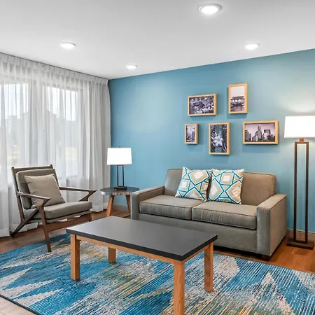 Woodspring Northlake Hotel Charlotte