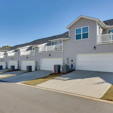 Holiday home 3 Mi To Wylie! Modern Townhome
