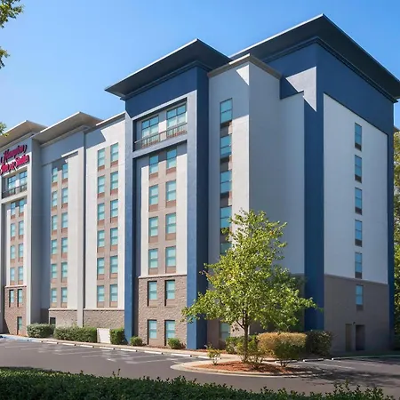 Hampton & Arrowood Rd Hotel Charlotte