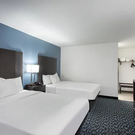 Hotel Clarion Pointe