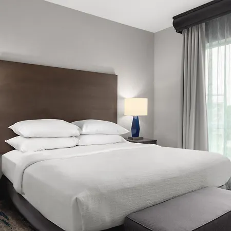 Hotel Embassy Charlotte/ayrsley 4*