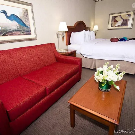 Hotel Hampton Uptown