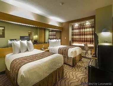 Hotel Microtel By Wyndham Place