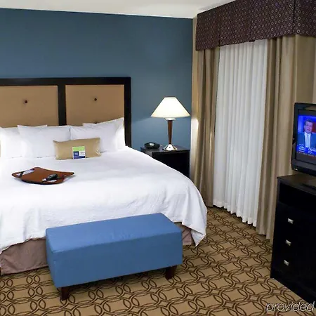 Hampton & Charlotte-airport Hotel Charlotte