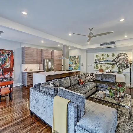 Superb Myers Park 2br/2ba - 1 Mile From Uptown Apartment *