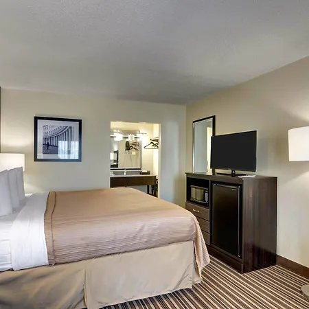 6 Charlotte, Nc - Airport South 4*