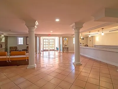 America's Value Hotel 2*
