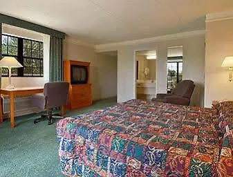 Hotel America's Value Charlotte