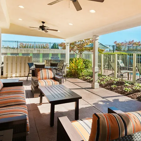 Vivo Living 3* Charlotte