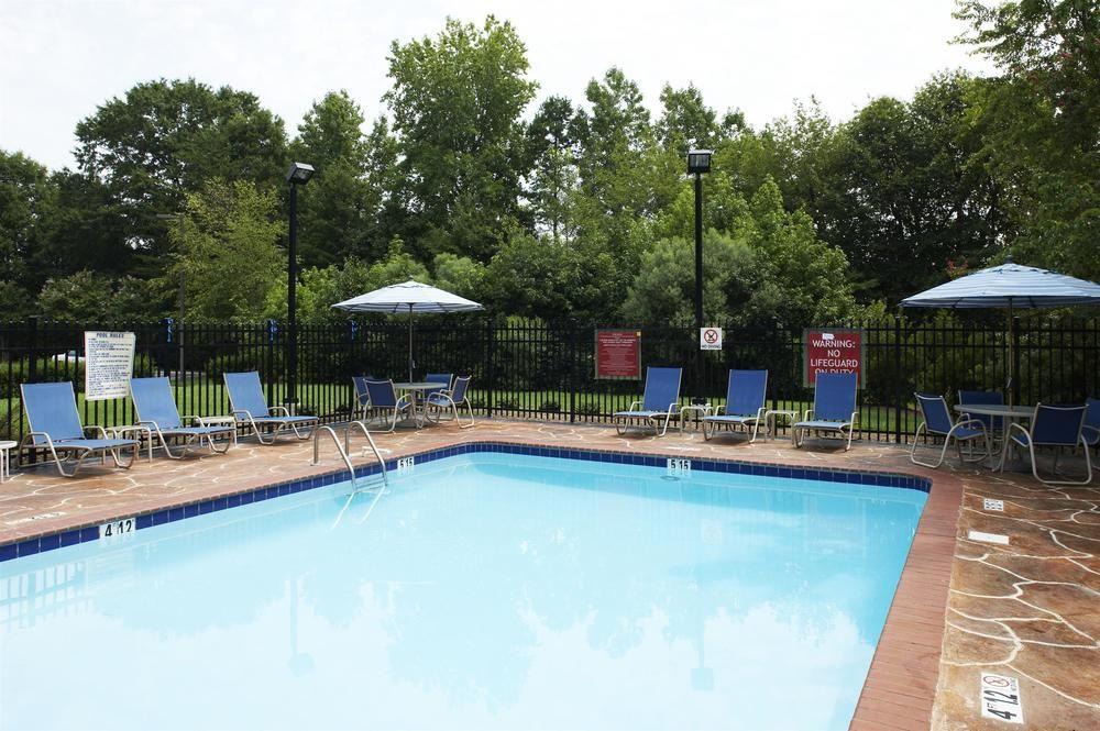 Four Points By Sheraton Hotel 4*