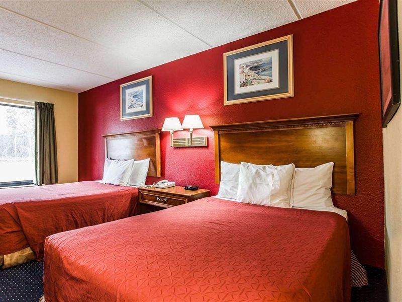 Inn Rodeway North End