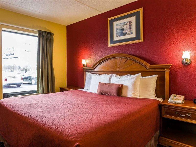 Inn Rodeway North End Charlotte