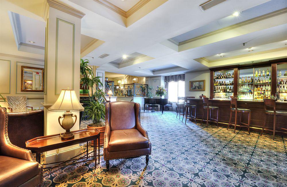 Dunhill 4* Charlotte