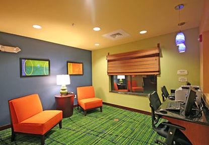 Hotel Fairfield & By Marriott Matthews 3*