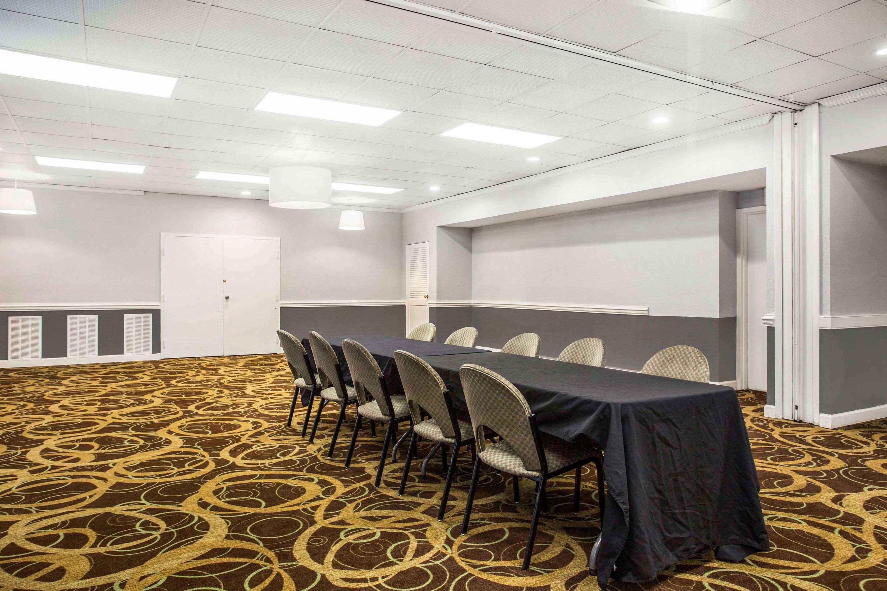 Quality & Area Hotel 2*