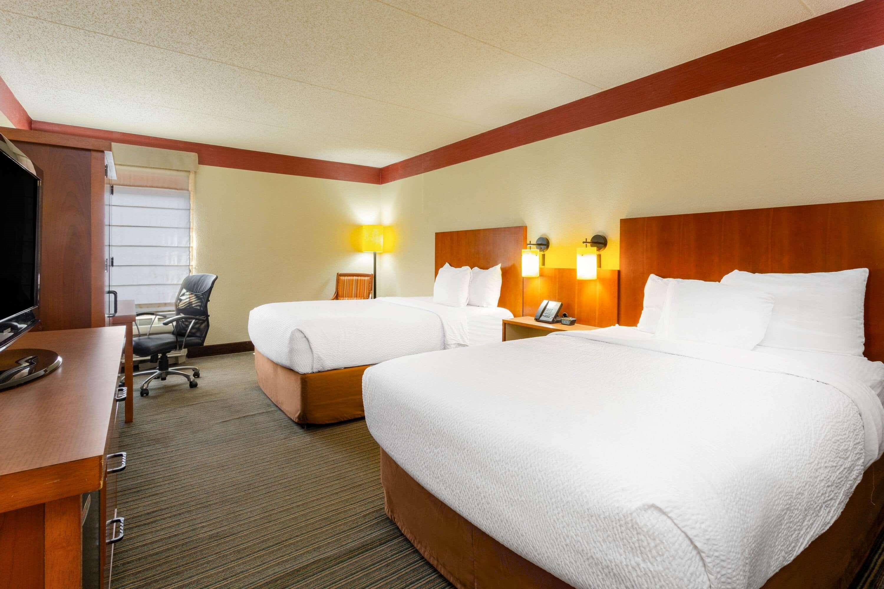 Spark By Hilton Airport North Charlotte