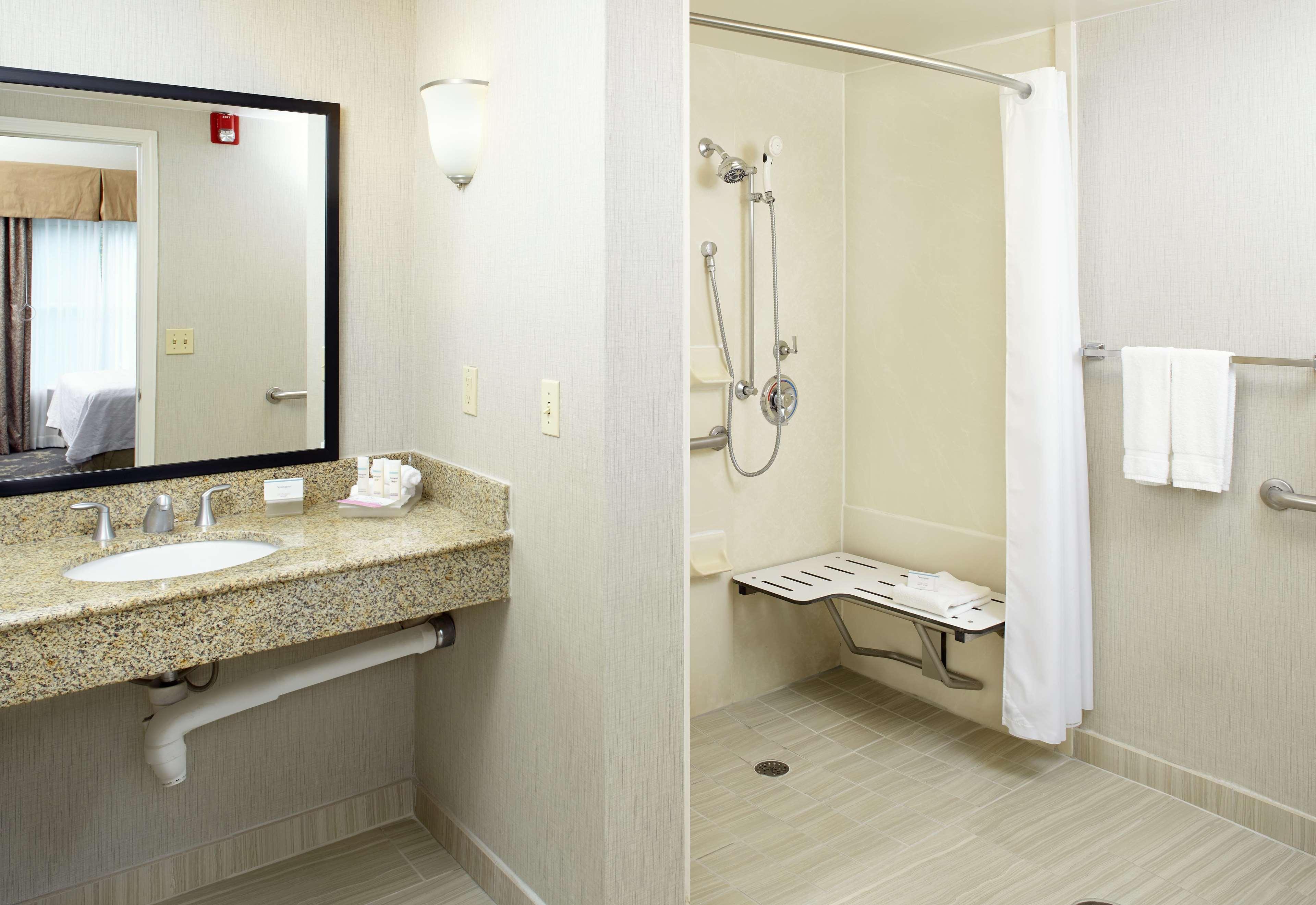 Homewood By Hilton Airport