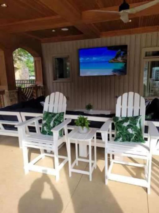 South Charlotte's Cozy & Modern