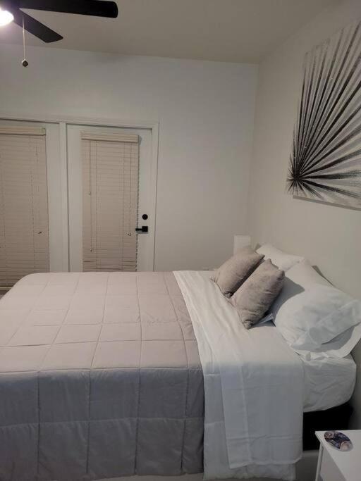 Apartment South Charlotte's Cozy & Modern *