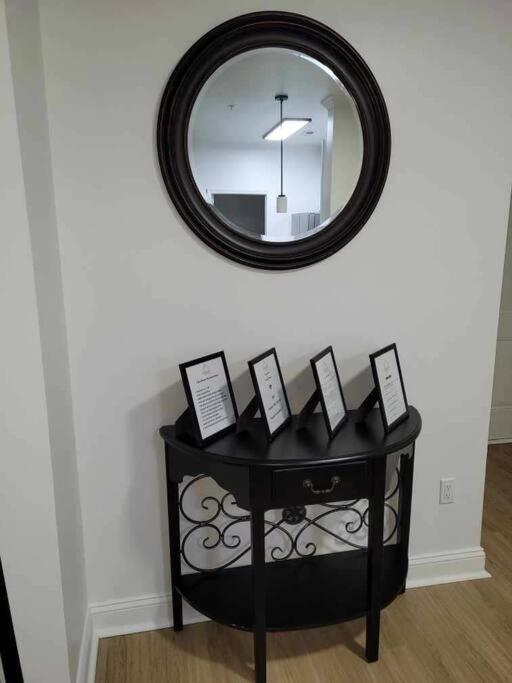 South Charlotte's Cozy & Modern *