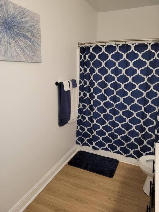 South Charlotte's Cozy & Modern Apartment *