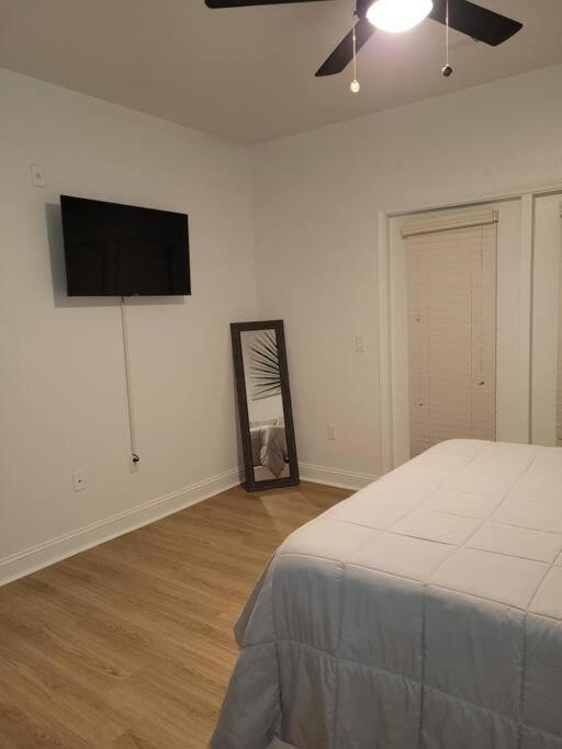 Apartment South Charlotte's Cozy & Modern *