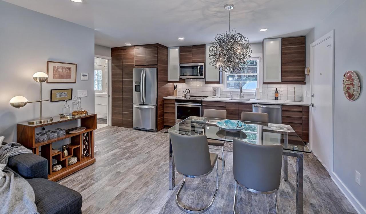 The Collection Clt: 510 Queens 3*