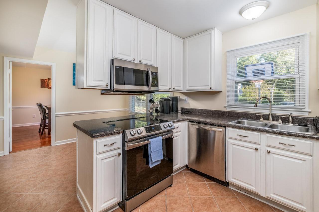 Holiday home Centrally Located Spacious Abode Charlotte