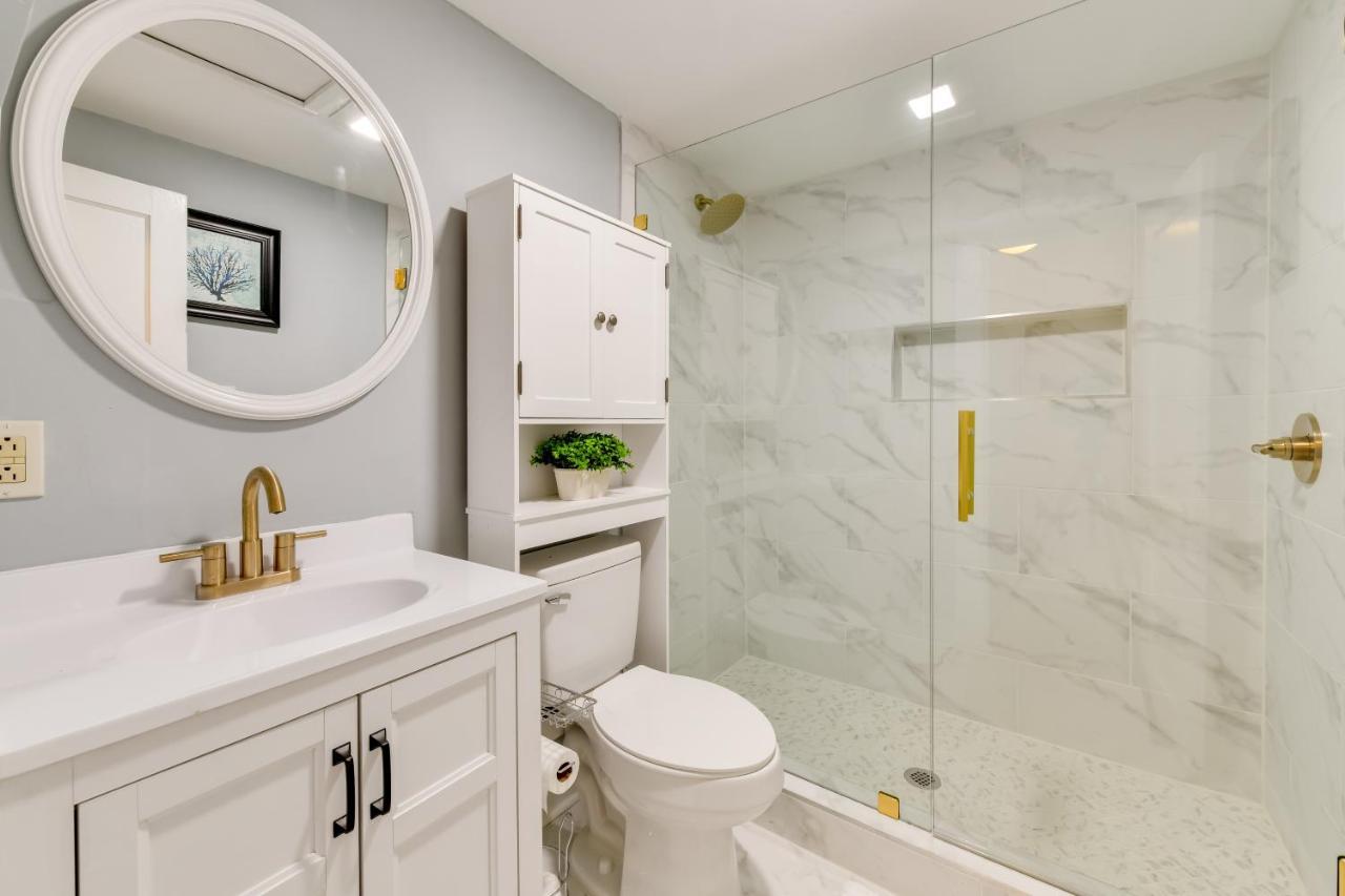 Holiday home Stunning Retreat About 2 Mi To Center! Charlotte