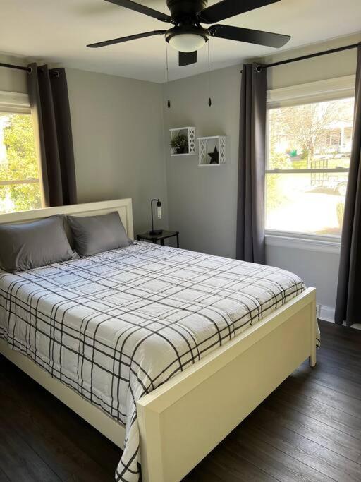 Holiday home Newly Renovated Cute 3 Bedroom 2 Bath Charlotte
