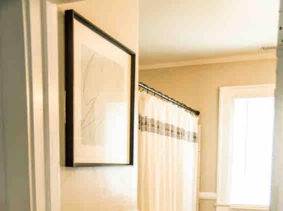 Plaza Near Uptown, Noda, Light Rail! Charlotte