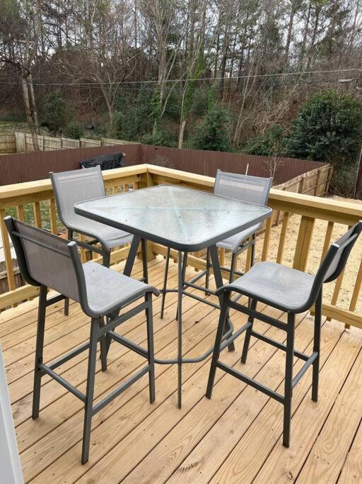 Newly Renovated Cute 3 Bedroom 2 Bath Charlotte