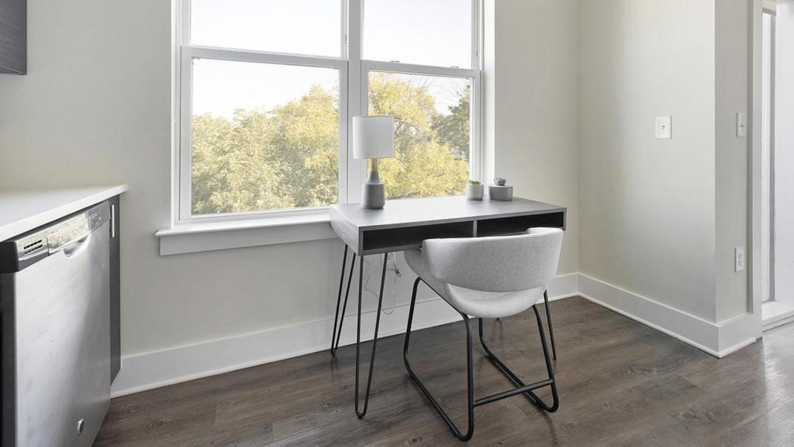 Apartment Landing - Modern With Amazing Amenities Charlotte