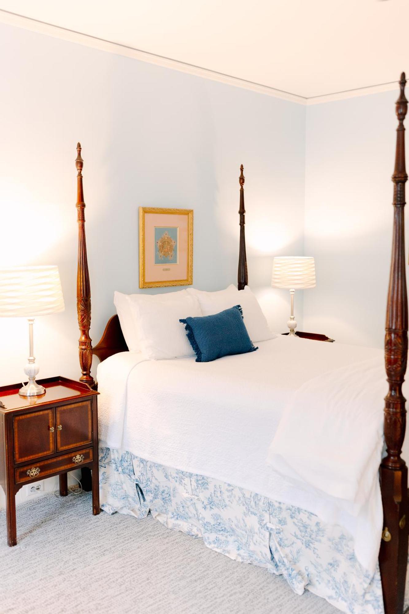 The Morehead 3*