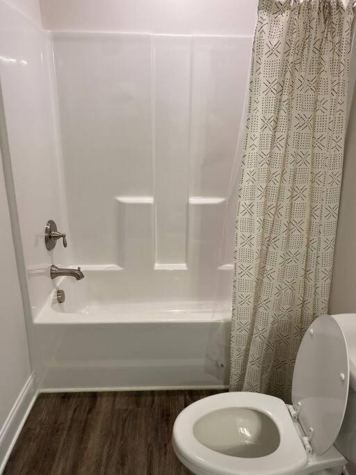 The Royal Escape - Featured On Is Blind S6 Holiday home *