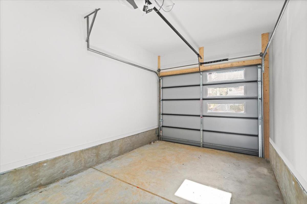 Apartment Elegant 3br3.5ba Modern Townhouse *