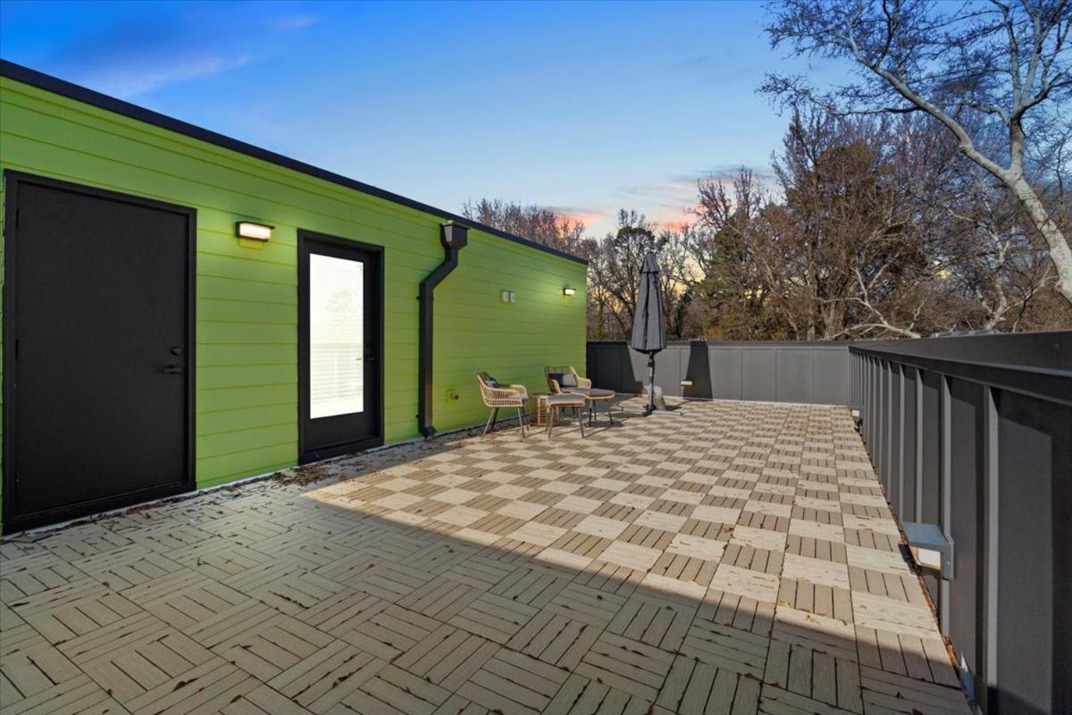 Stylish Modern 3br 3,5ba Townhouse In *