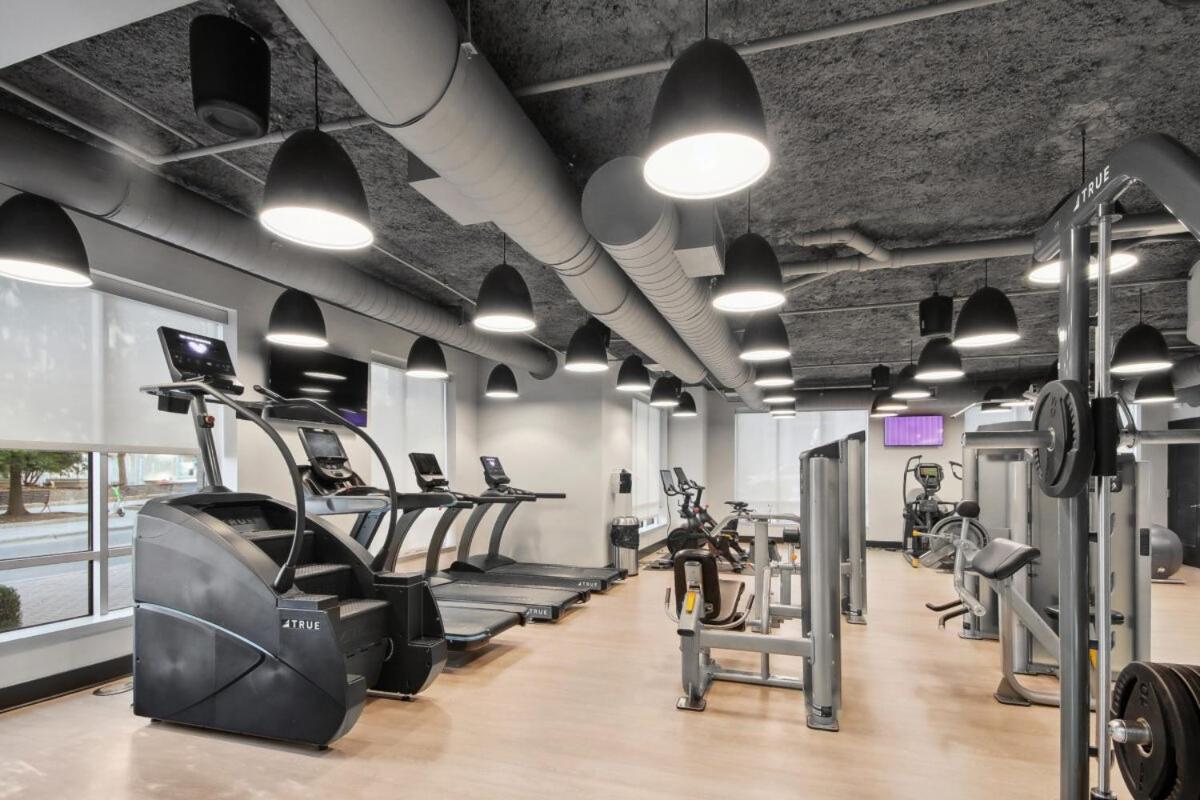 Apartment Uptown Fully Furnished 2br Apts