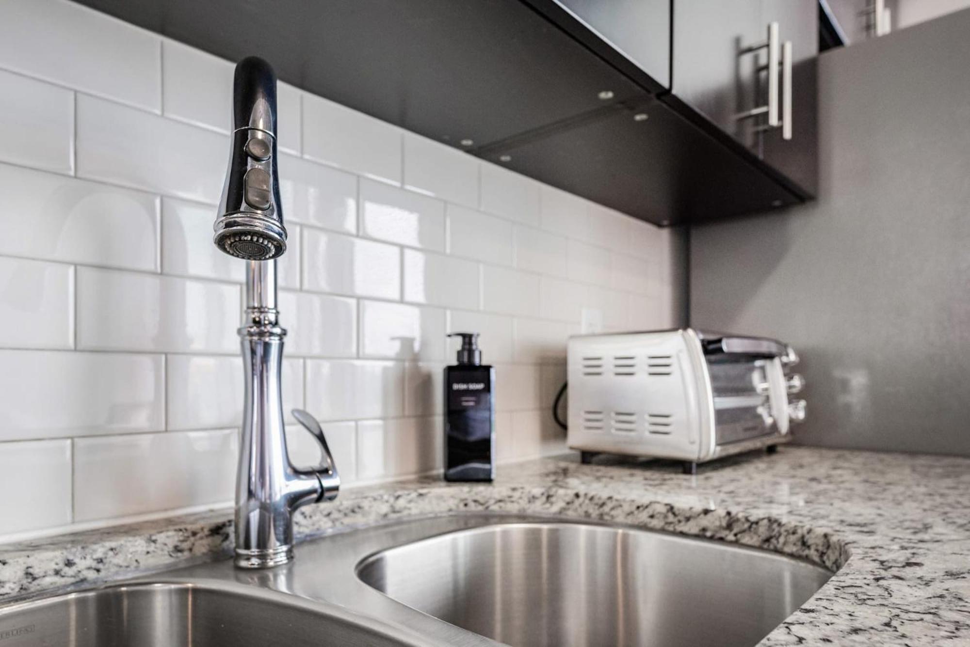 The Ascher In * Charlotte