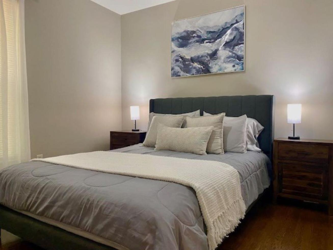 Spacious With Pet-friendly Yard Charlotte