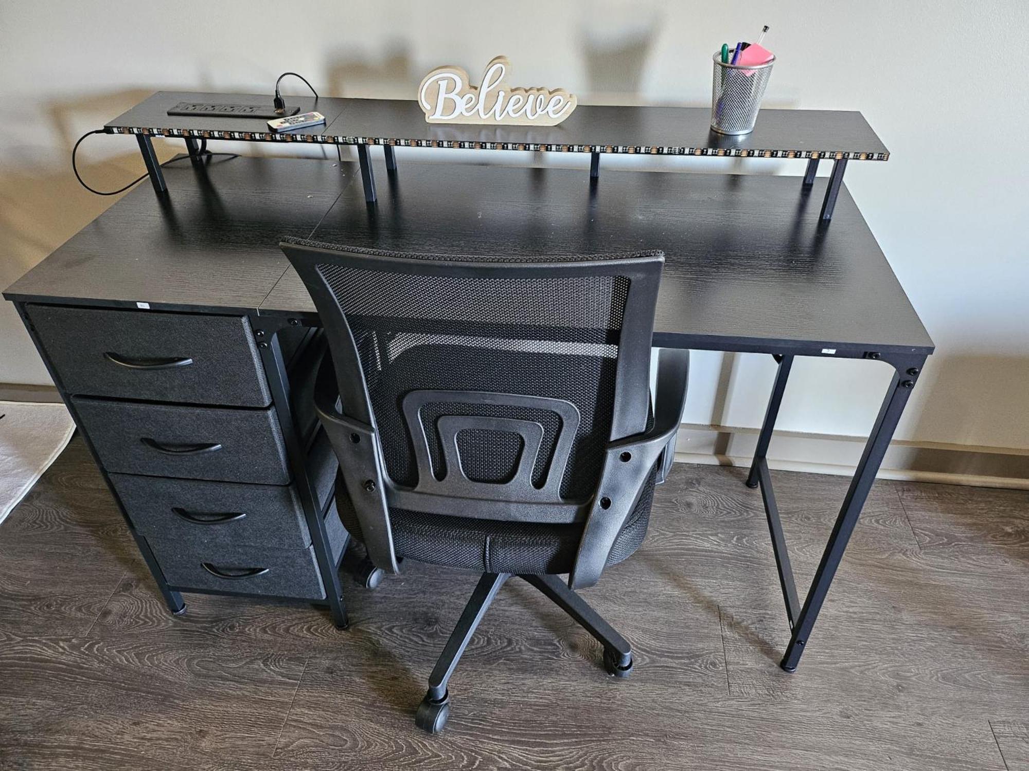 Apartment Uptown And Adventures With Pool, Bars & Shops