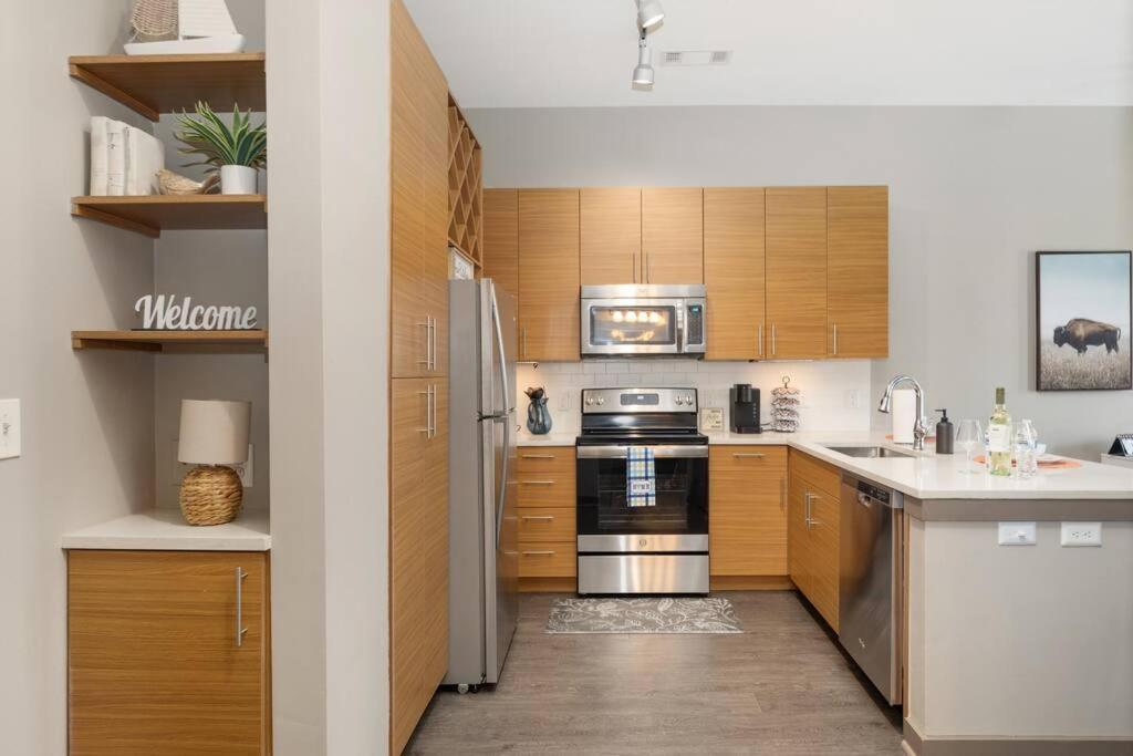 Apartment Chic Uptown Unit With Gym, Pool Charlotte