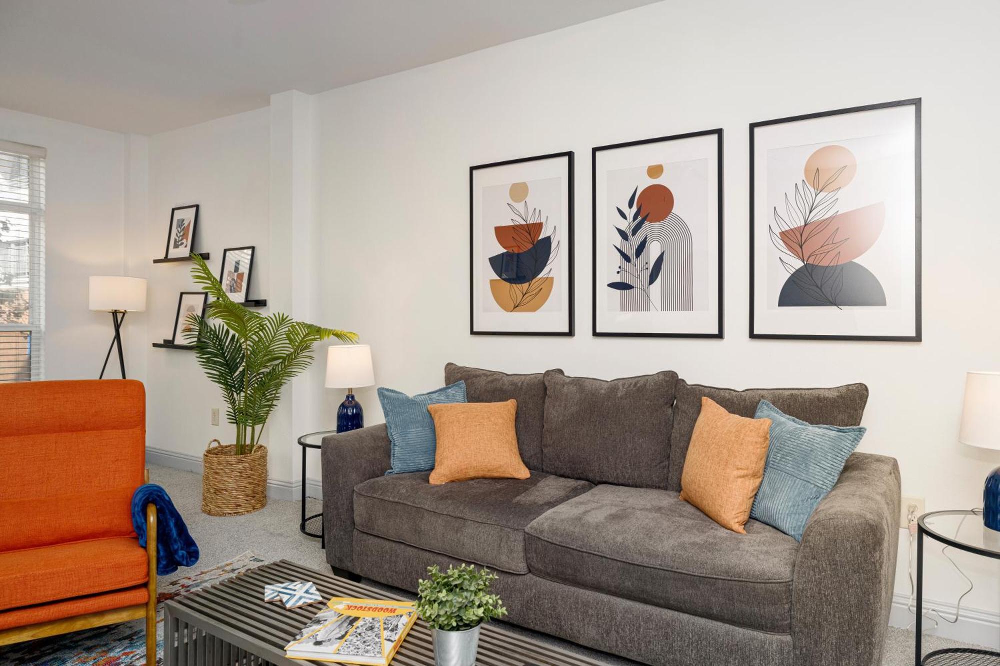 League Flats South End On South College Street * Charlotte