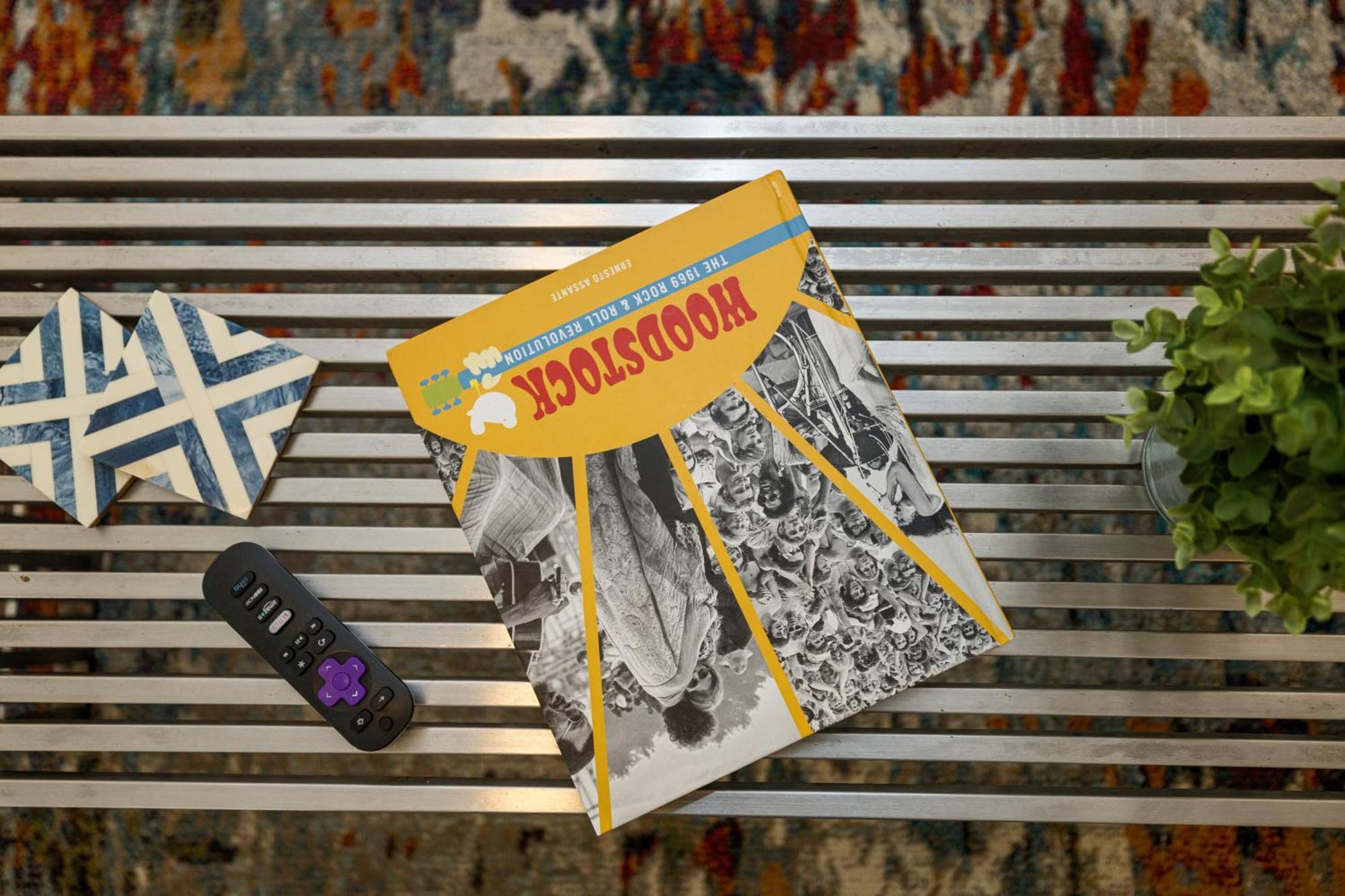 League Flats South End On South College Street