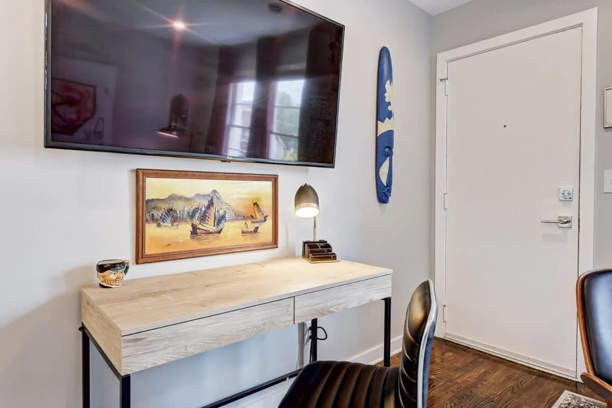 Relax And Recharge In Myers Park Holiday home Charlotte