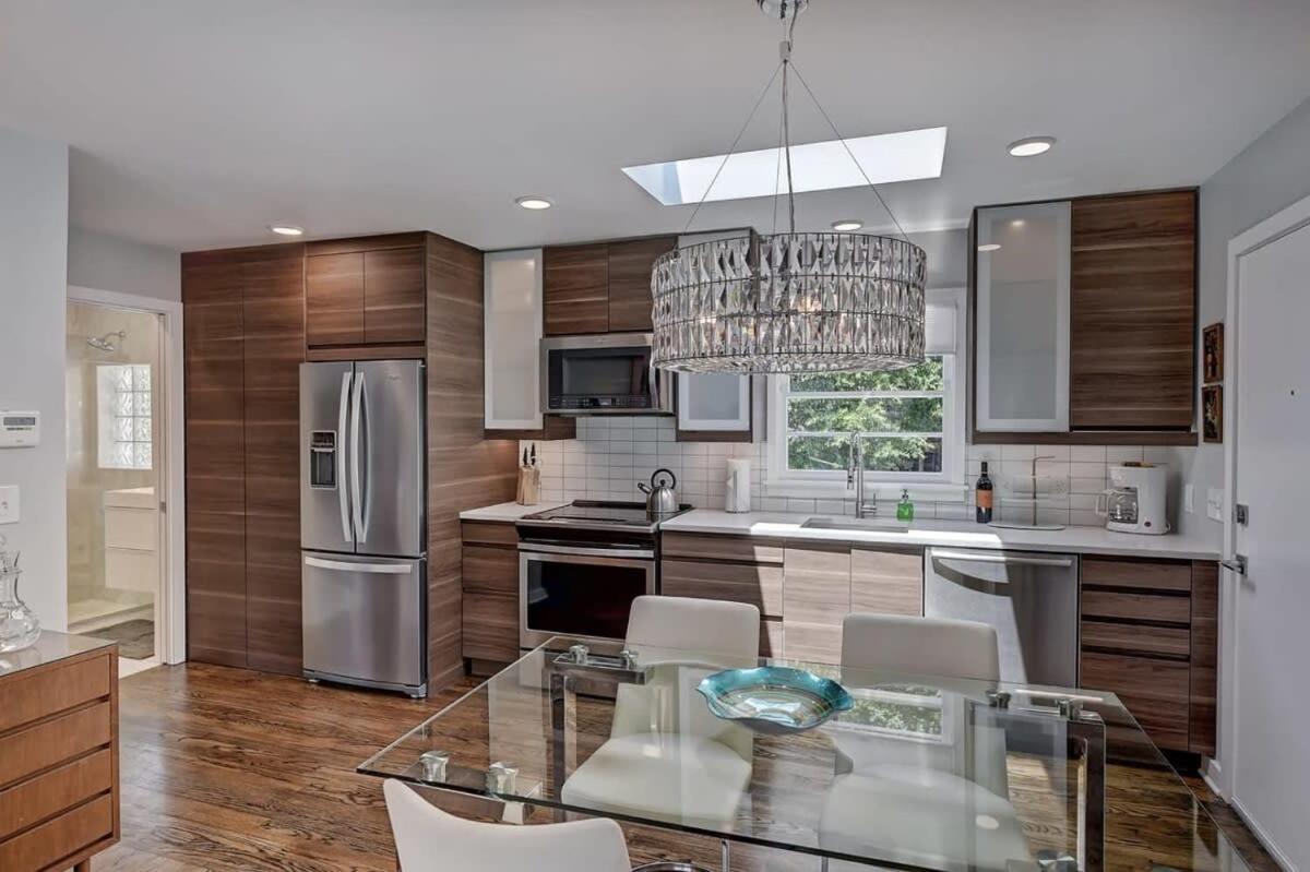 Comfortable 1br Myers Park Oasis *