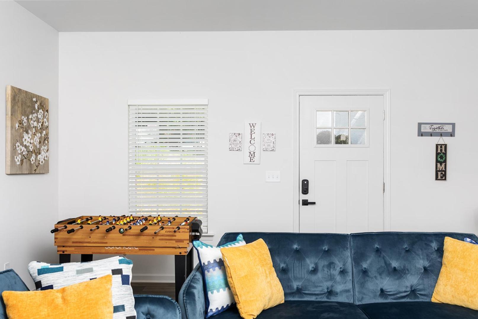 Holiday home Fresh & Comfy Near Uptown With Hottub & Private Yard *